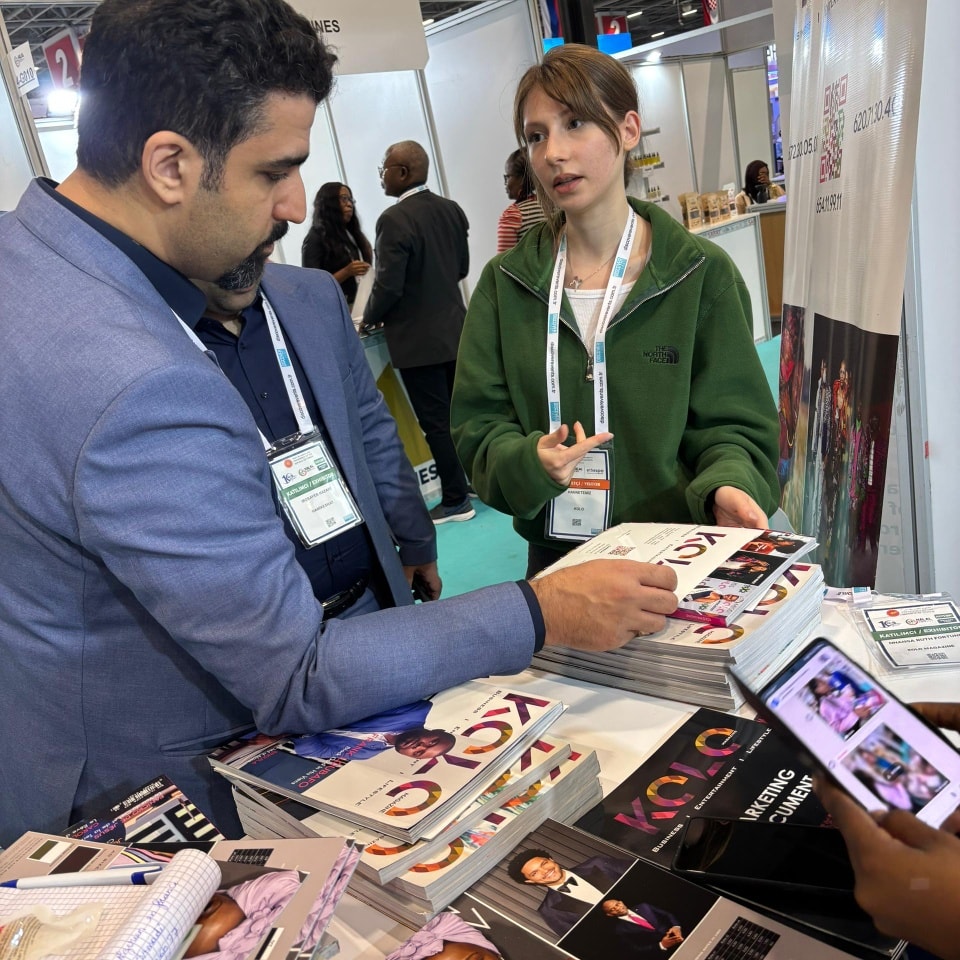 Kolomagazine_'s tweet photo. Throwback to when Kolo Magazine took center stage at #HalalExpo 2024 in Istanbul, Türkiye! 
We connected with global industry leaders at one of the world’s largest trade fairs, representing Africa with pride and purpose. The journey continues—stay with us!

#KoloMagazine #Halal https://t.co/iIeOBVQ9DJ
