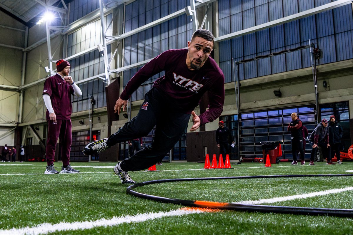 Anthony Midget tweet media