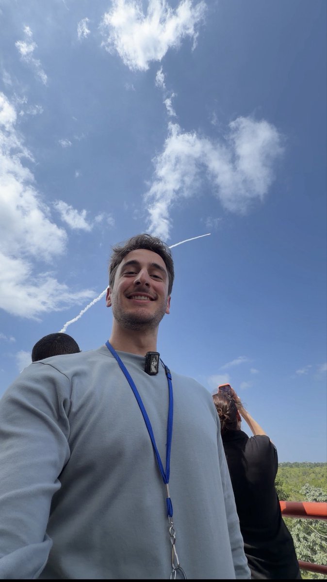 JB - TheiCollection tweet media