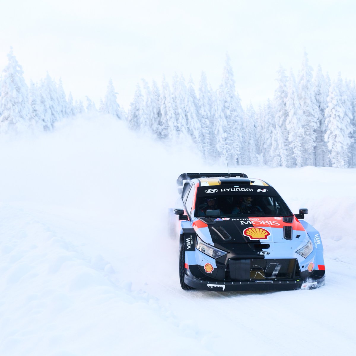 ShellMotorsportTeam tweet media