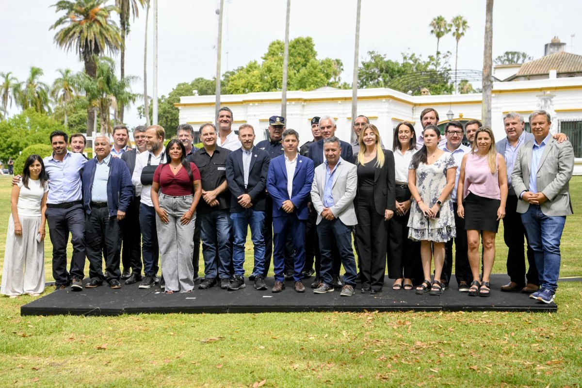 Con Entramados consolidamos una política para prevenir y combatir el delito que involucra a los jóvenes. No se trata de anuncios grandilocuentes, sino de trabajo cotidiano, mucho esfuerzo y articulación con todos los poderes del Estado y los distritos: invertimos para detectar