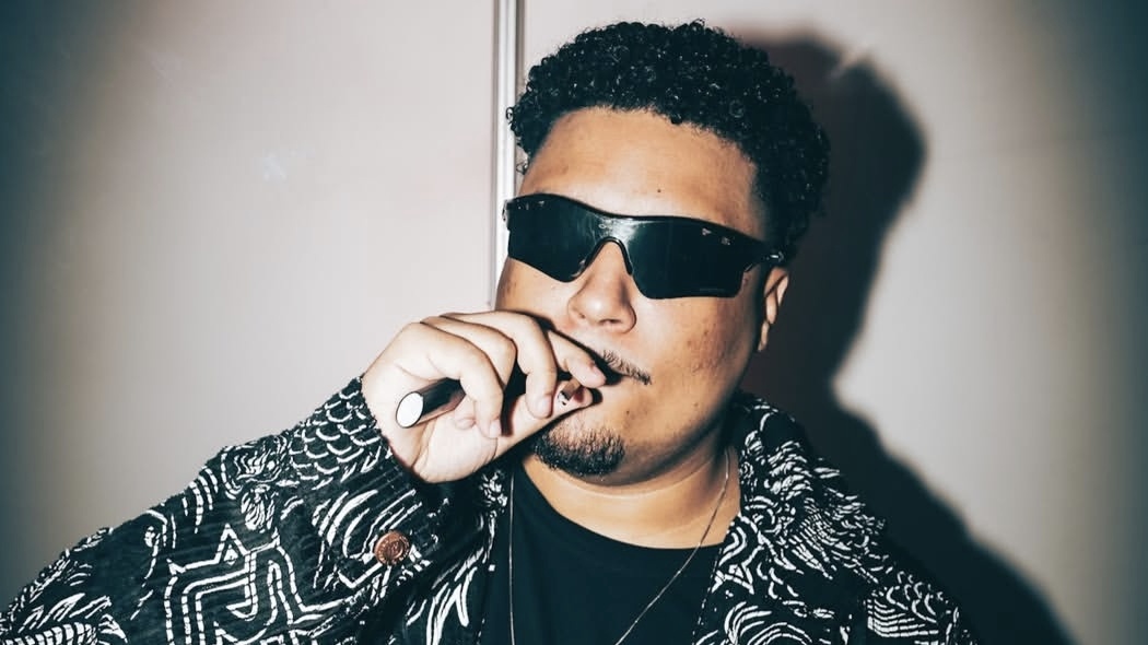 OUVE MUITO! tweet media