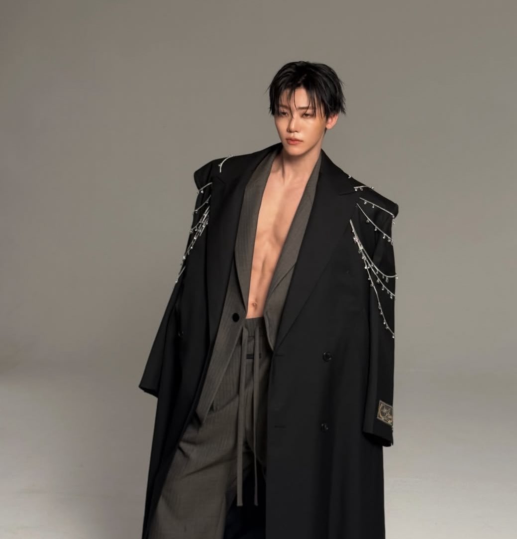 โหพี่แจมินมาลงรูปตอนนี้ หล่อมากดูหุ่นเขานะ ㅜㅜ