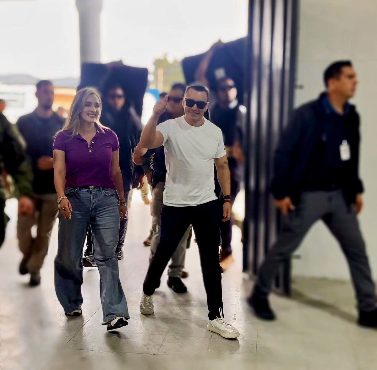 #Entrevista | En <a href="/cadenaecotel/">Cadena Ecotel</a>, <a href="/AlexandraMJaraM/">Alexandra Jara</a>, gobernadora de la provincia de #Loja, informó sobre las acciones y anuncios tras la visita del presidente, <a href="/DanielNoboaOk/">Daniel Noboa Azin</a> a la provincia.