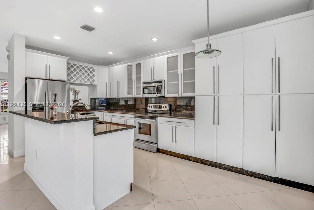 Sandra Rathe tweet media