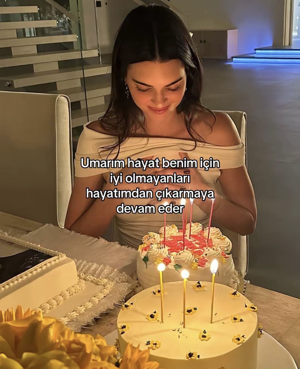 𝗦𝗲𝗻𝗮 (@artikdursena) on Twitter photo 