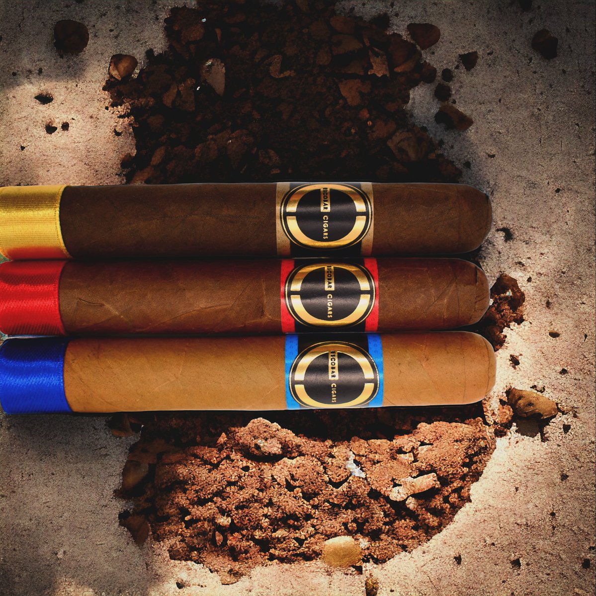 escobarcigars's tweet photo. The Escobar Core Line. 
Maduro
Habano
Connecticut 
https://t.co/h5aCGTgpnk https://t.co/9lSCIGMjoj
