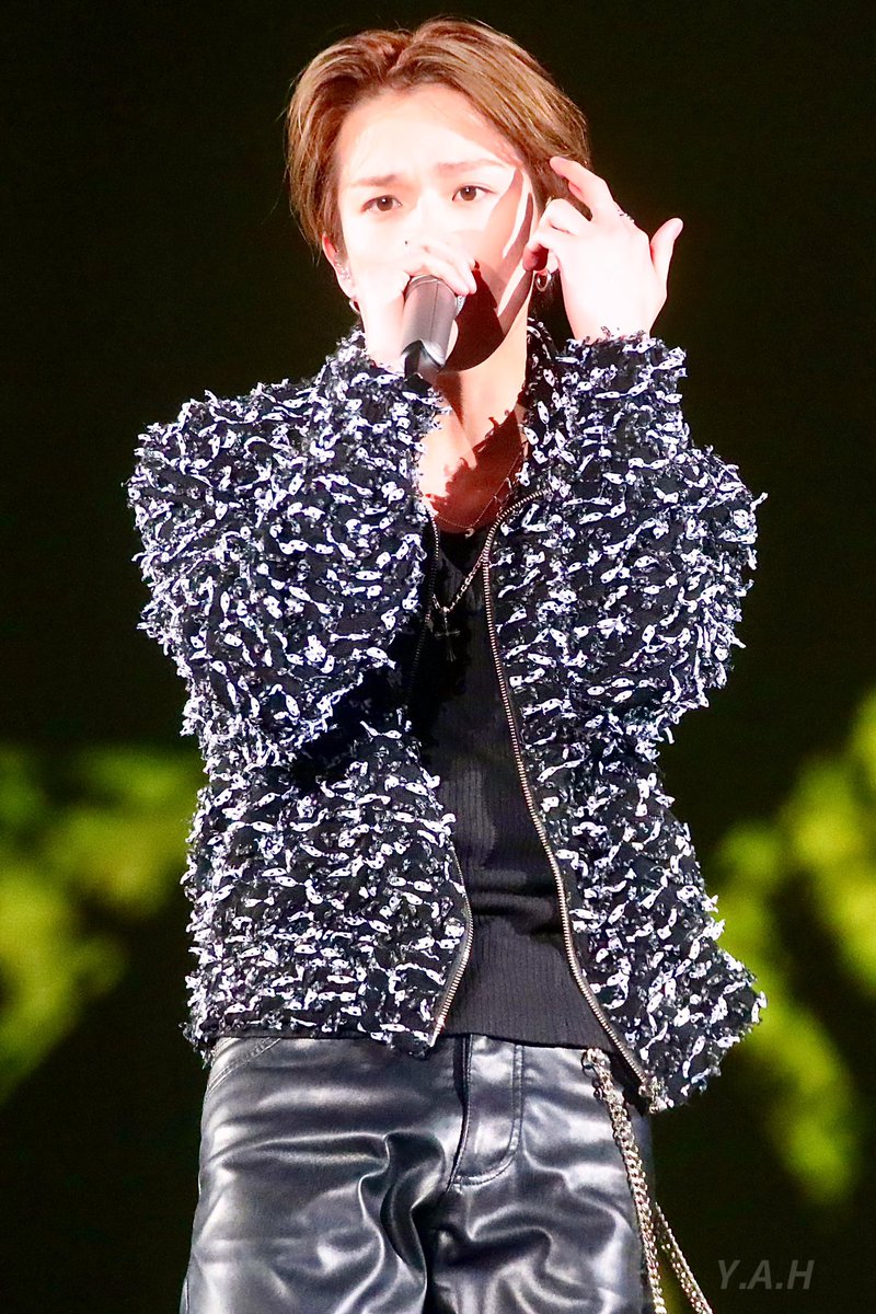 𝙔.𝘼.𝙃 tweet media