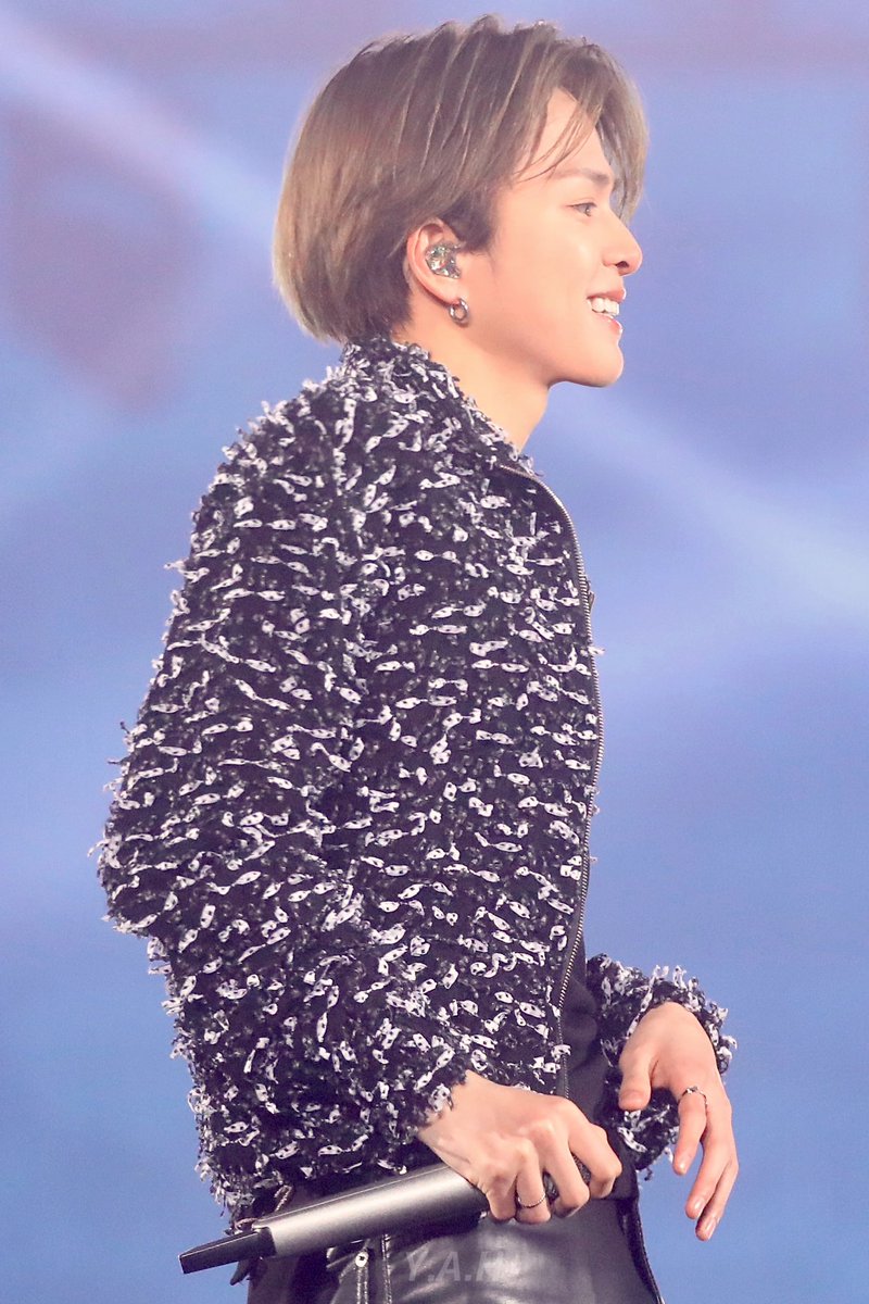 𝙔.𝘼.𝙃 tweet media