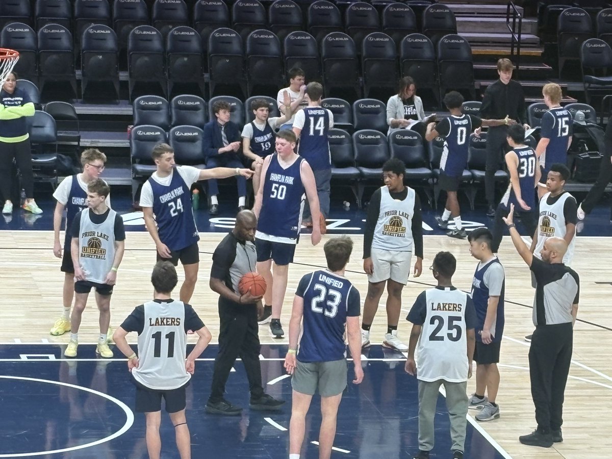 PL Lakers tweet media