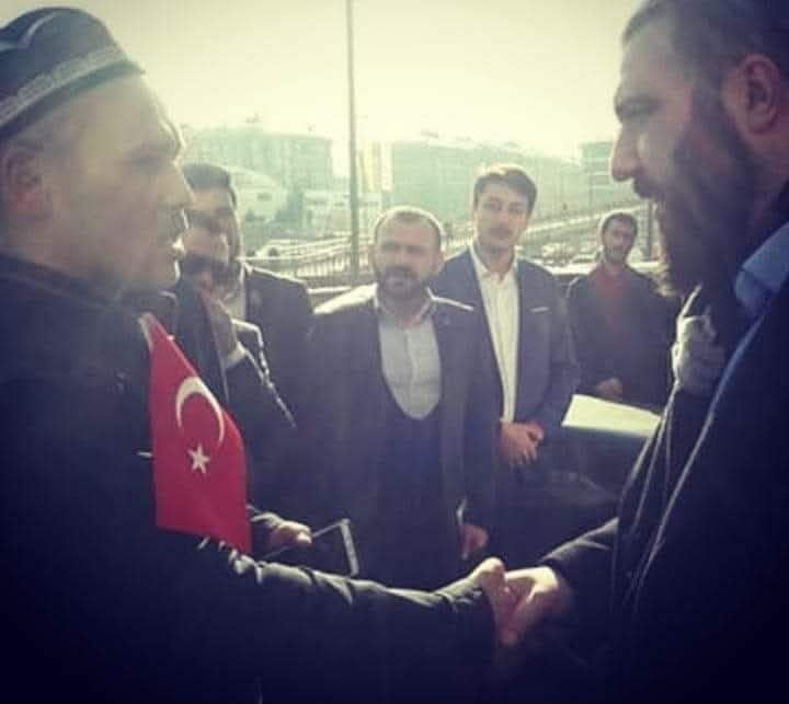 #DoğuTürkistan Davası...

Doğu Türkistan topraklarının bizim gözümüzde anadolu topraklarından, orada yaşayan kardeşlerimizin anadolu insanından farkı yoktur. Zalim Çin yönetiminin yüz yılı aşan bir zamandır zulmüne uğrayan 'Dindaşlarımız-Kardeşlerimizin' uğradığı zulme sessiz