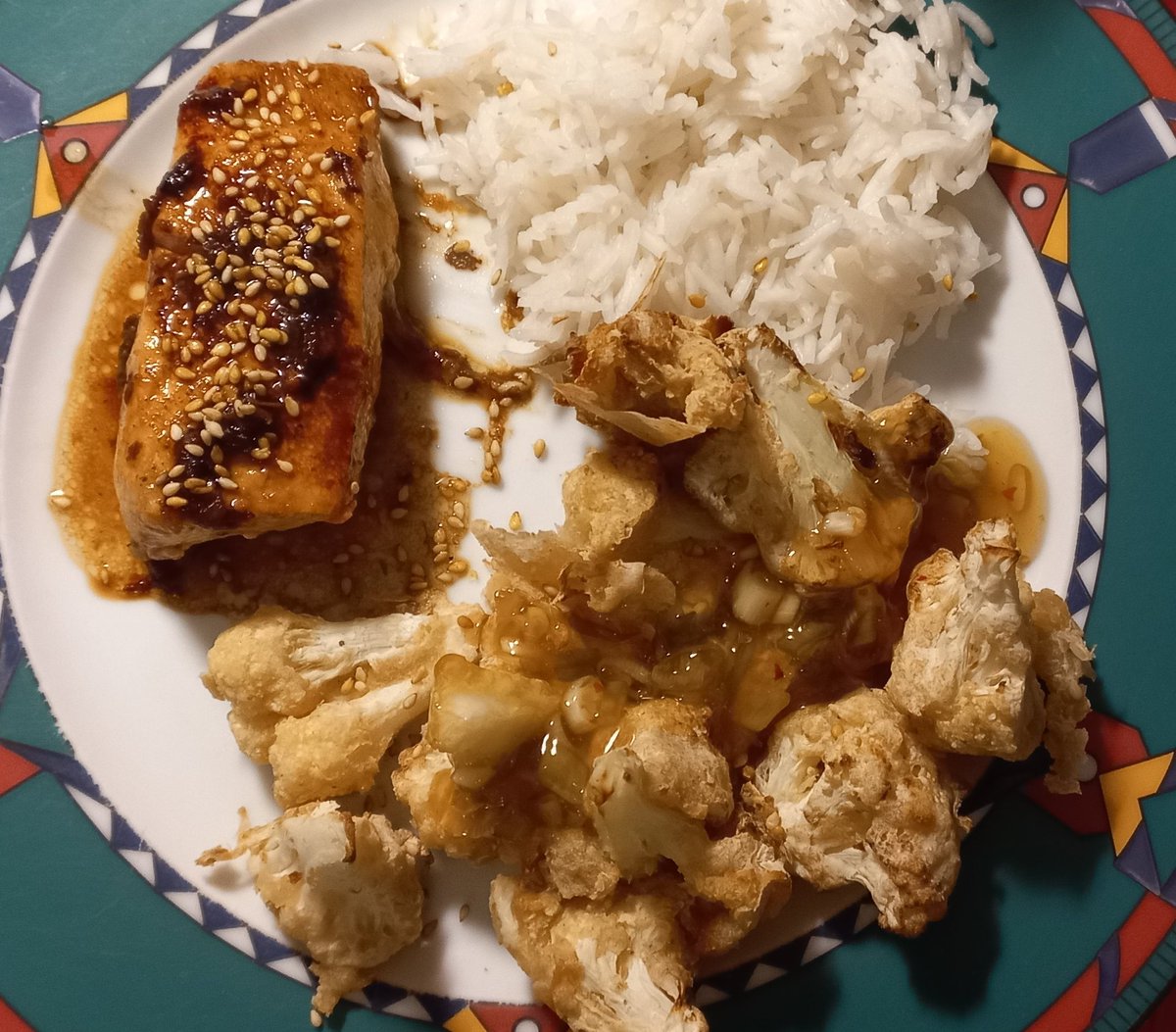 Kris10aaa's tweet image. Was jouw plaatje ook van jouw product @devinity111 ?
Die van mij ziet er echt heel anders uit 🤷🏼‍♀️, die van jou lijkt eerder gefrituurd, of je hebt een heel ander beslag gebruikt dan ik.
Afijn, het smaakte in elk geval wel

Eet smakelijk

#koken #airfryer