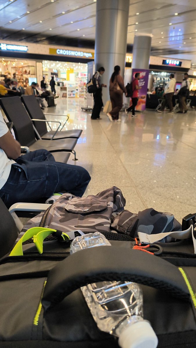 harrshit56's tweet photo. Indigo again.. again they got delayed for more than 4 hours till now.. still waiting #IndiGo #delay #worst @IndiGo6E https://t.co/OUc721E6AD