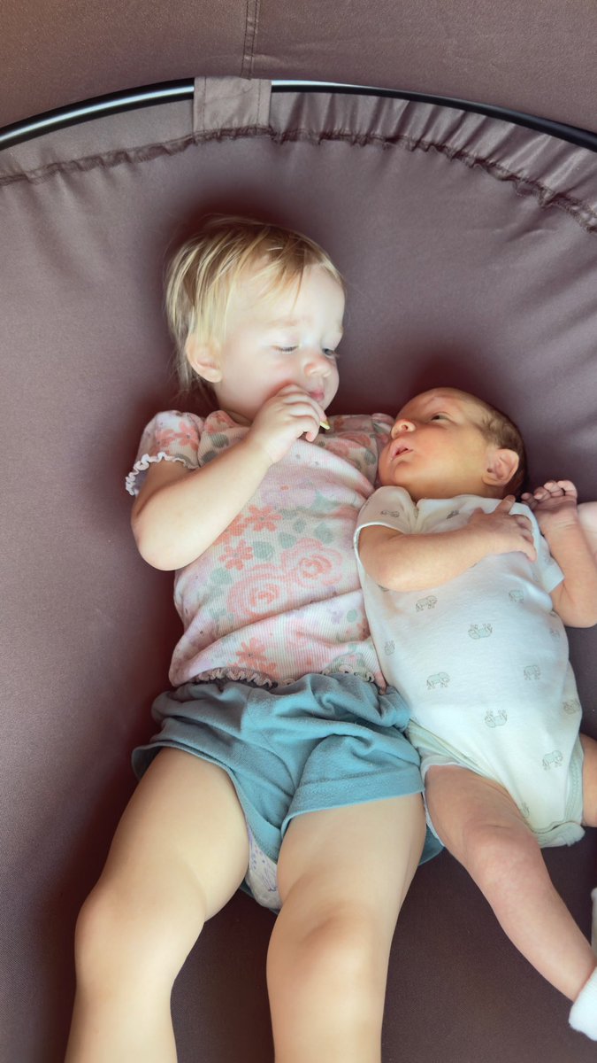 lesmeech's tweet photo. @latterdaylaura Just wait until you watch your first born fall so effortlessly into being a big sibling it’s like they were made for each other. https://t.co/ch2f2ps4hP