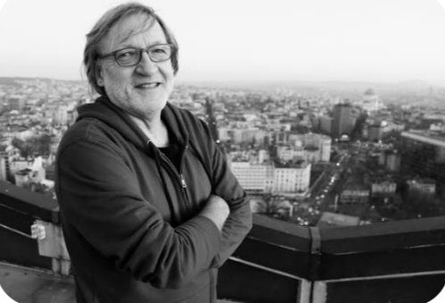 Dobri Velja Pavlovic!
Nedostaje nam...
2.2. 2022 - 12.2.2026.
Kao juce da smo ga gledali i slusali... Kao juce da smo ga slusali i gledali...
Zivot izmice🖤