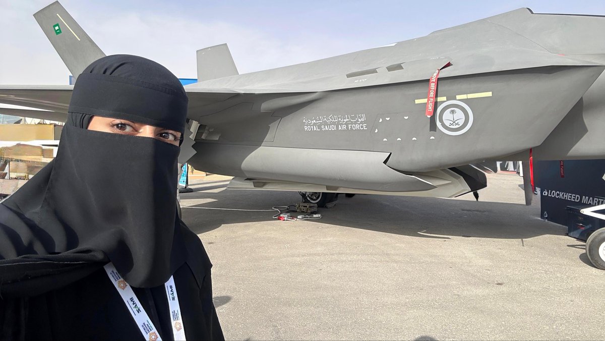 رزان tweet media