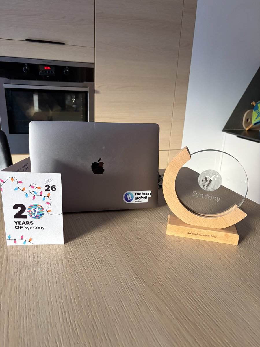 baksla.sh tweet media