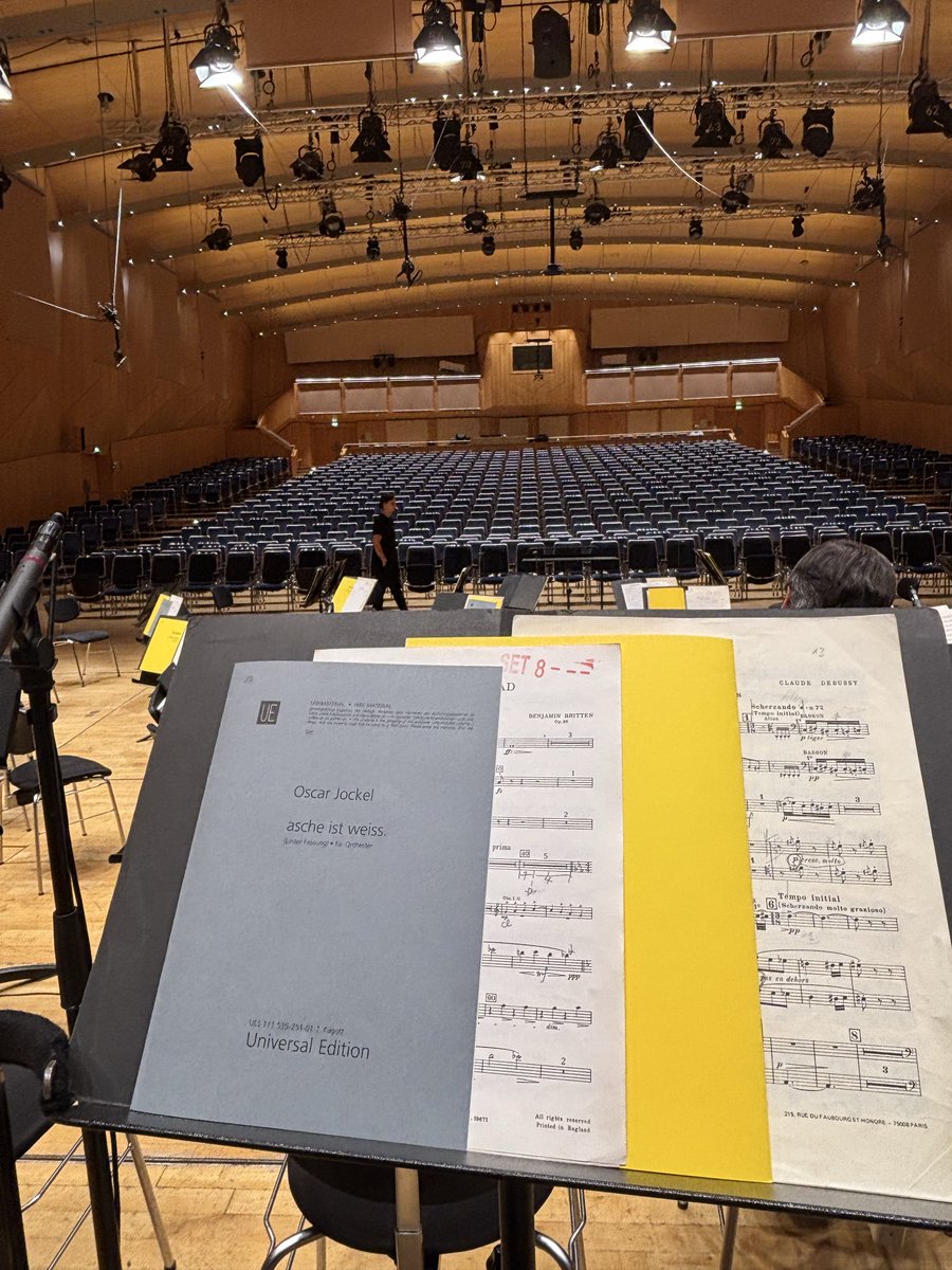 ReedFg's tweet photo. フランクフルト放送響に客演主席でお邪魔しています。
ドイツ時間13日20時より放送もありますので、お時間ある方はぜひ！
https://t.co/Tir6n3iu7U https://t.co/y0Slw1NkIR