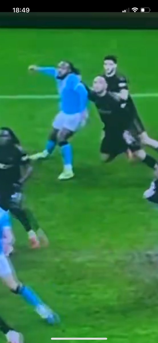 Fredrik Vallerström tweet media