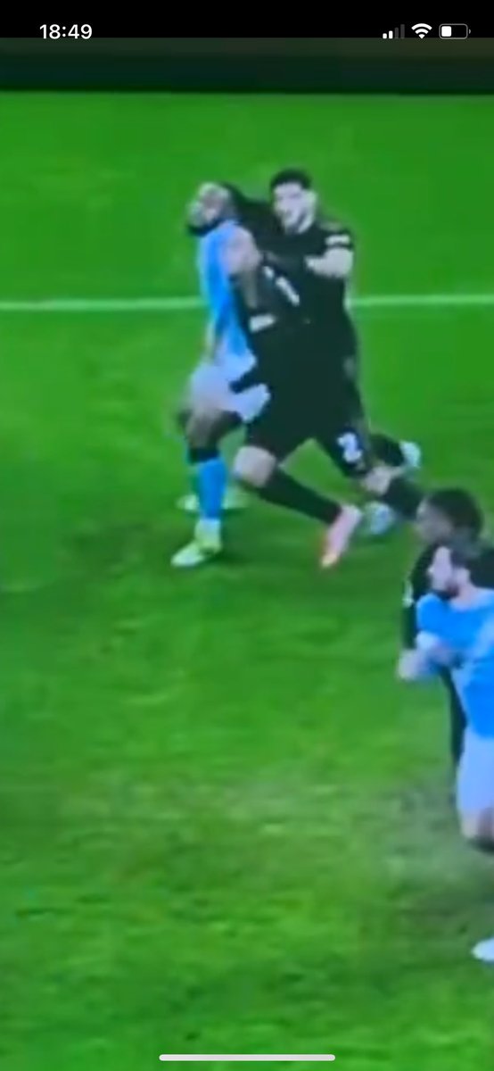 Fredrik Vallerström tweet media