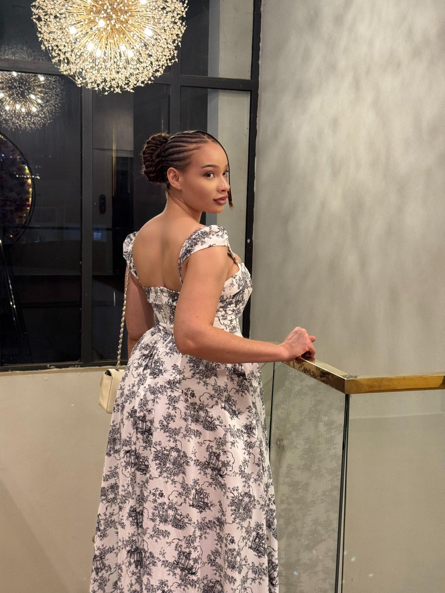 Ciar dresses 🥰>>>>>