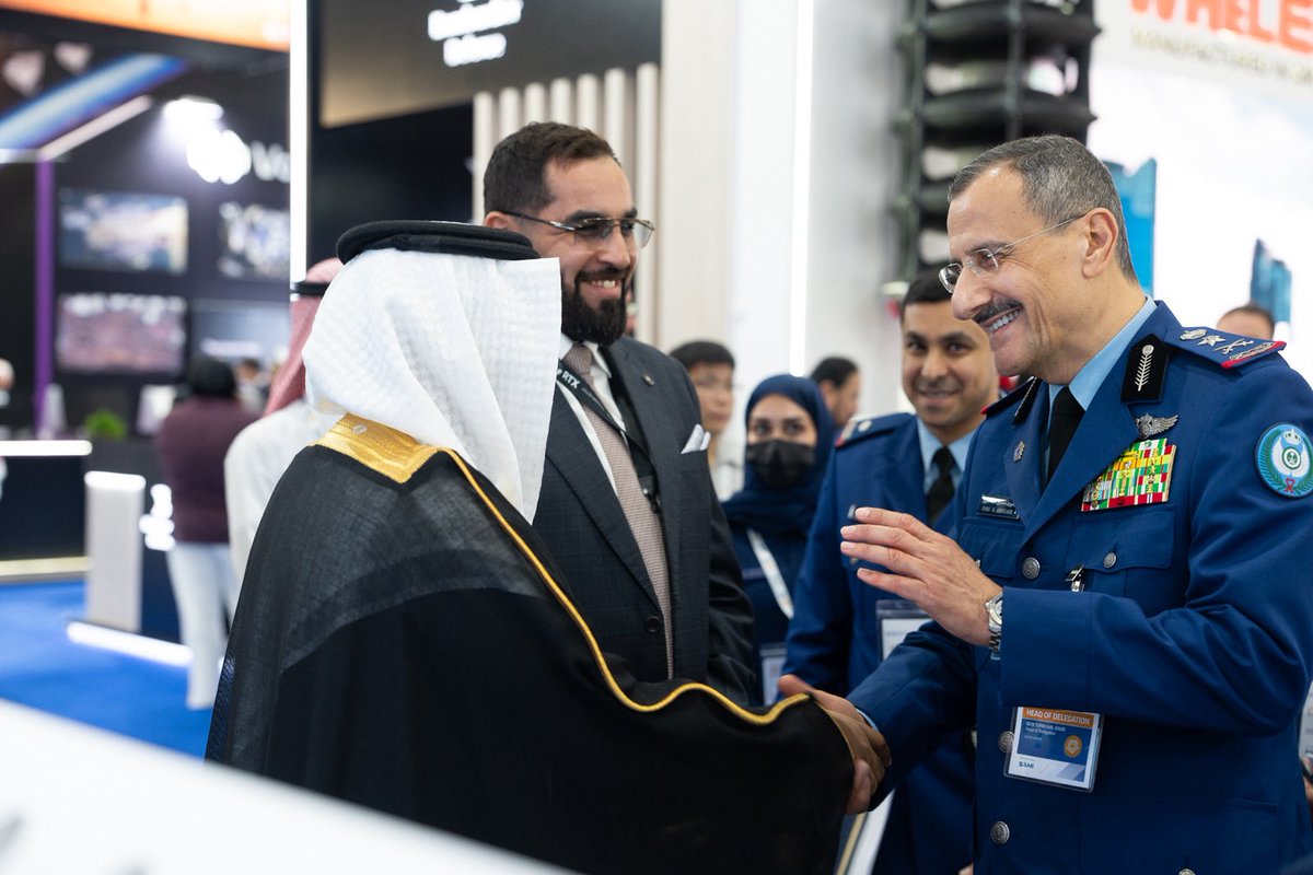 ومع ختام #المعرض_العالمي_للدفاع، نغادر أسبوعاً حافلاً بالحوار البنّاء والشراكات النوعية.

أكدت لقاءاتنا أهمية تطوير قدرات الدفاع الجوي والصاروخي المتكامل، وتعزيز قدرات C4I، وتسريع توطين التقنيات، وتمكين الكفاءات السعودية.

ويمثل مرور 60 عاماً لريثيون في المملكة — اليوم ضمن منظومة