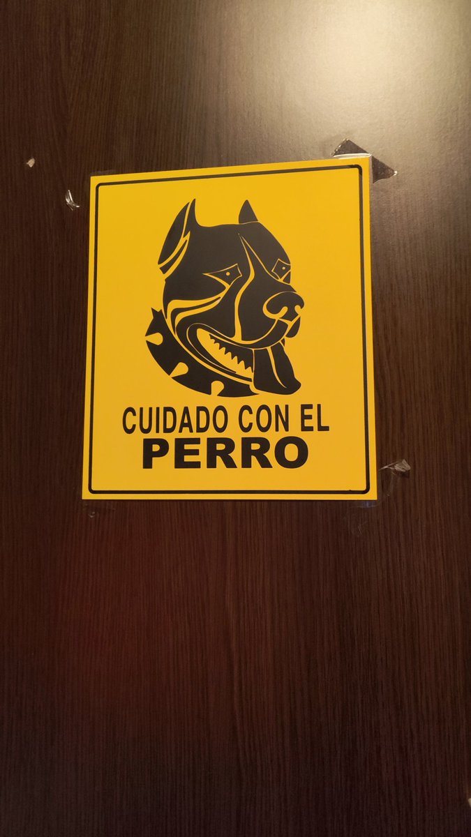 Garydima351's tweet photo. Feliz año pal que lo tenga, porque yo sí un saludito y nos vemos en 5 meses https://t.co/Tym3701zID
