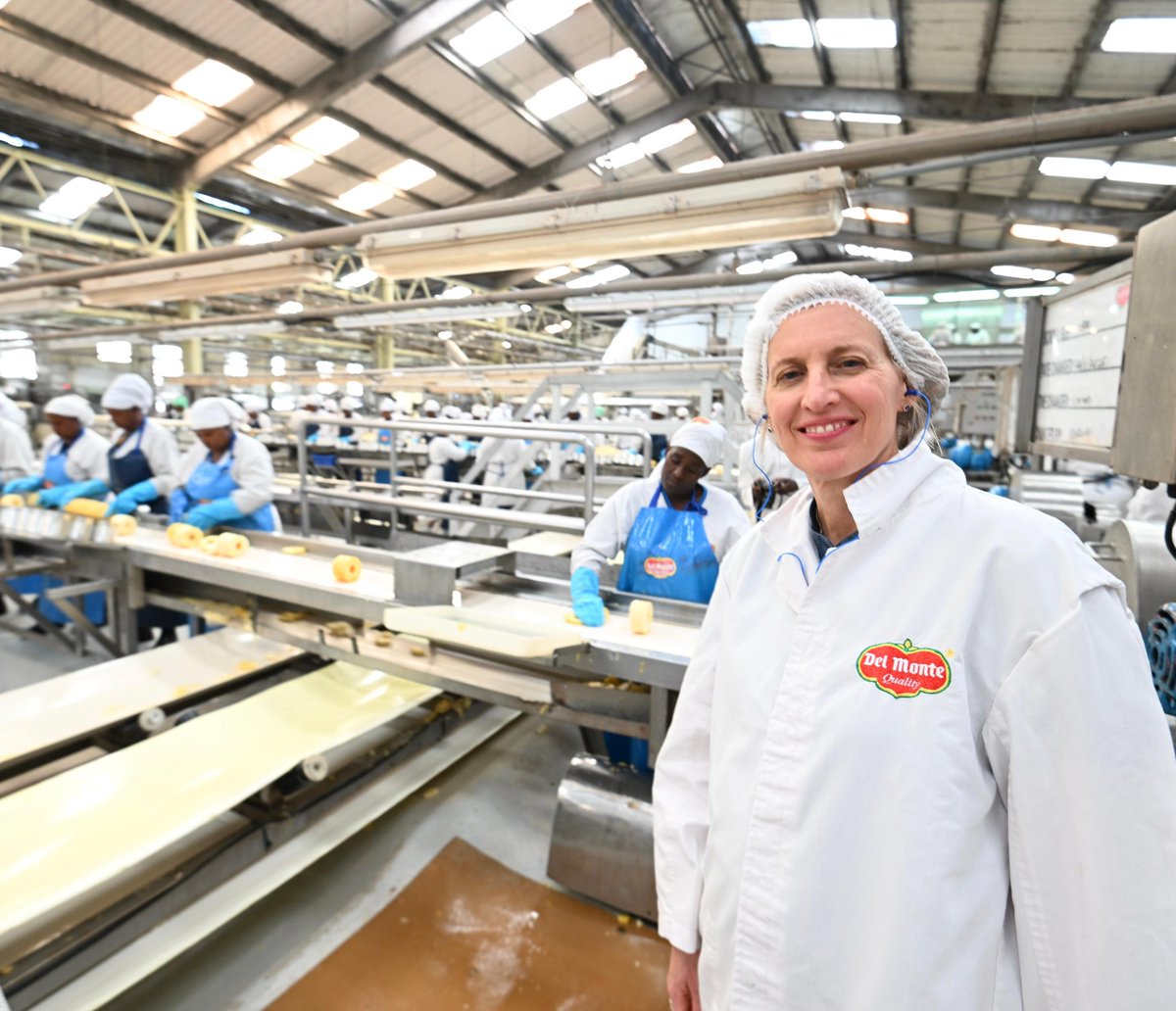 USEmbassyKenya's tweet photo. U.S. @DelMonte is major employer in 🇰🇪 but offers so much more than supporting 30,000 Kenyan jobs – they also support their workers and community with career growth opportunities and professional development! Del Monte is just one of many amazing 🇺🇸 companies operating in 🇰🇪 and building economic prosperity for both our countries.
@DelmonteKenya @USAmbKenya
