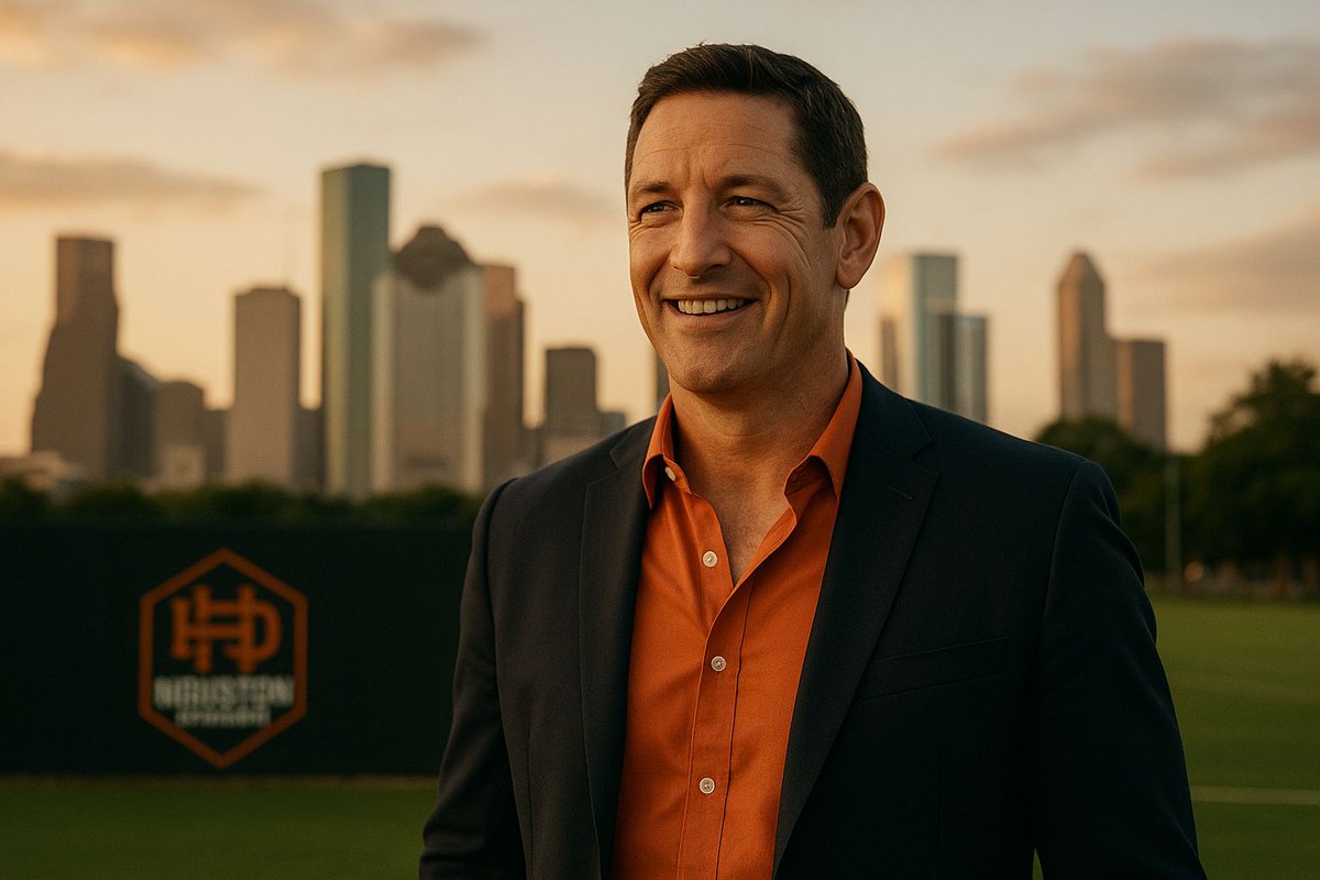 RealHoustonCom's tweet image. Houston Dynamo FC brings back club legend Wade Barrett as VP of Community Engagement, strengthening the club’s bond with the city. Big move for the #HoustonDynamo and fans. #Dyanmo #MLS #HoustonCom houston.com
 houston.com/dynamo-wade-ba…