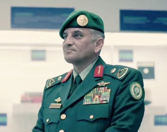 أبارك لمعالي الفريق خالد بن محمد بن غالب الذويبي، الثقة الملكية بترقيته إلى فريق، ونائباً لرئيس الحرس الملكي، سائلاً العلي العظيم له التوفيق والسداد، وأن يجعلها عوناً على طاعته، لخدمة الدين والمليك والوطن.
#الاوامر_الملكيه
#امر_ملكي