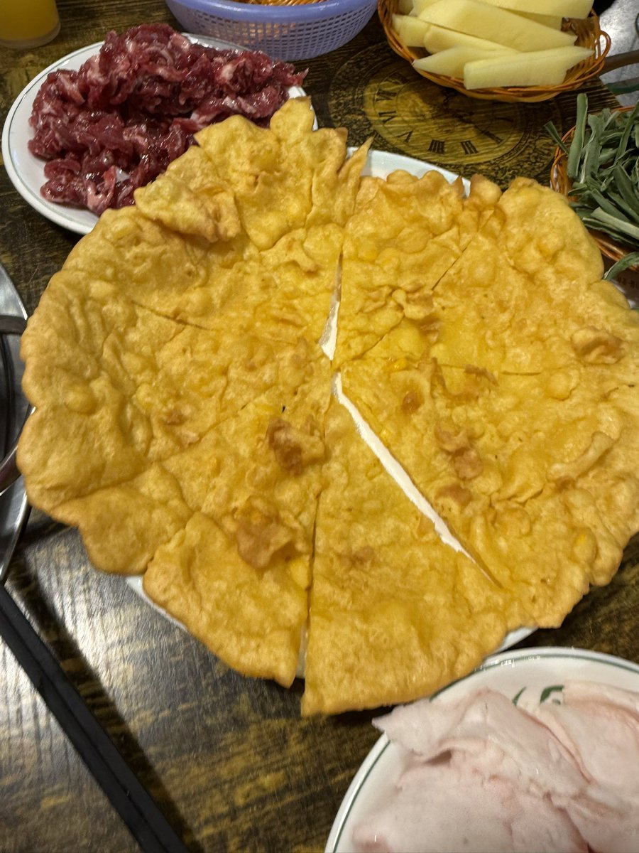 我是压路机 tweet media