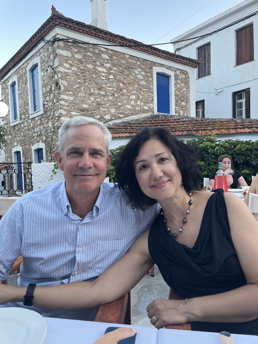 USF St. Petersburg tweet media