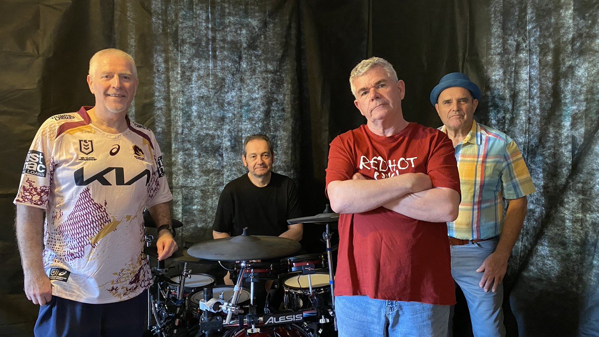 DenighUK's tweet photo. The Boyz worked hard today shooting a new video for the title track of the latest album. Video coming soon on YouTube. https://t.co/Nayakrgben