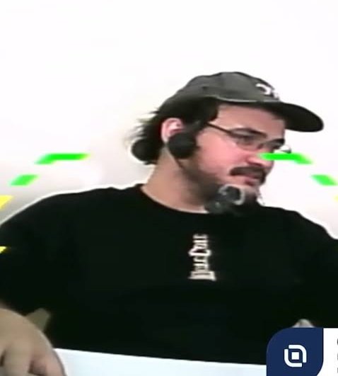 Professor: "nossa, mas seu trabalho veio sem capa, sem título, escrito sem acentuação e sem fonte"

Aluno: "debloat total, professor, liso liso liso"