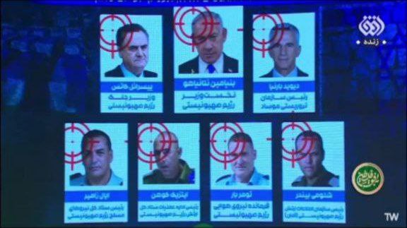 ج.ا خیلی بهم وایب دماغو بودن و حسود بودن میده ، نشسته ببینه اونا چی میگن چیکار میکنن اینم بکنه.