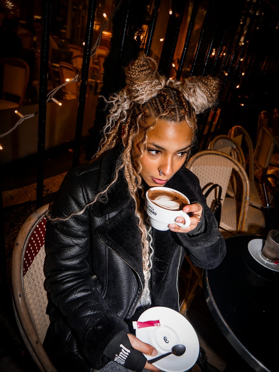 NotteOscuraOff's tweet photo. Qᴜɪᴇᴛ ʟᴜxᴜʀʏ ☕️

ᴍᴏᴅᴇʟ @/_leati.jo
ꜱʜᴏᴛ &amp; ᴇᴅɪᴛ ʙʏ @/latina.vamp

1/2 https://t.co/jWvhdbdKjl