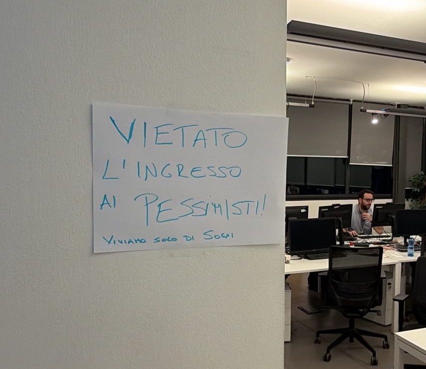 sgavdio's tweet photo. Ieri abbiamo attaccato questo in redazione. 15 medaglie dopo 6 giorni: viviamo solo di sogni. https://t.co/lA5hZmbP3a