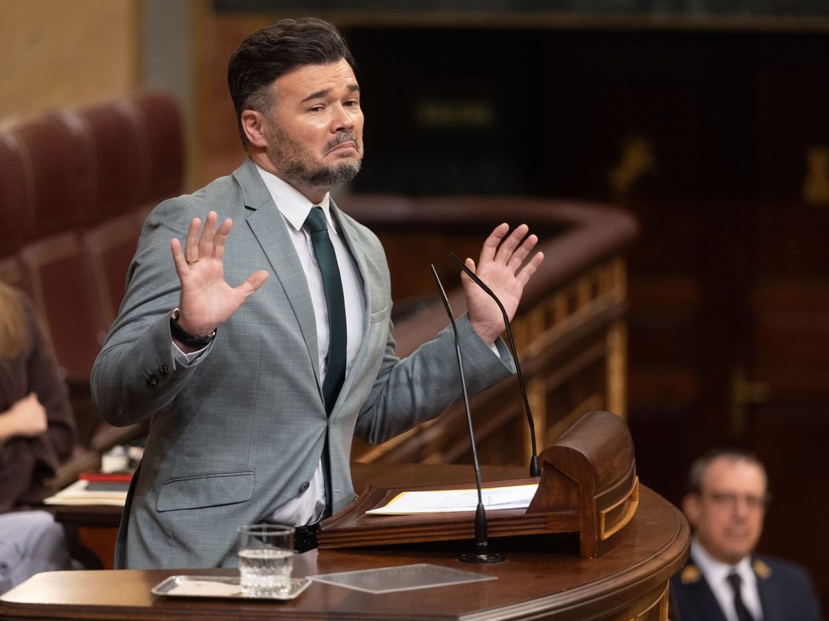 Rufiant  diu que la llei de la multireincidència, és racista, associant racisme i delinqüència.
És tant curtet que ni s'adona que el seu  argument és el  d'un racista.