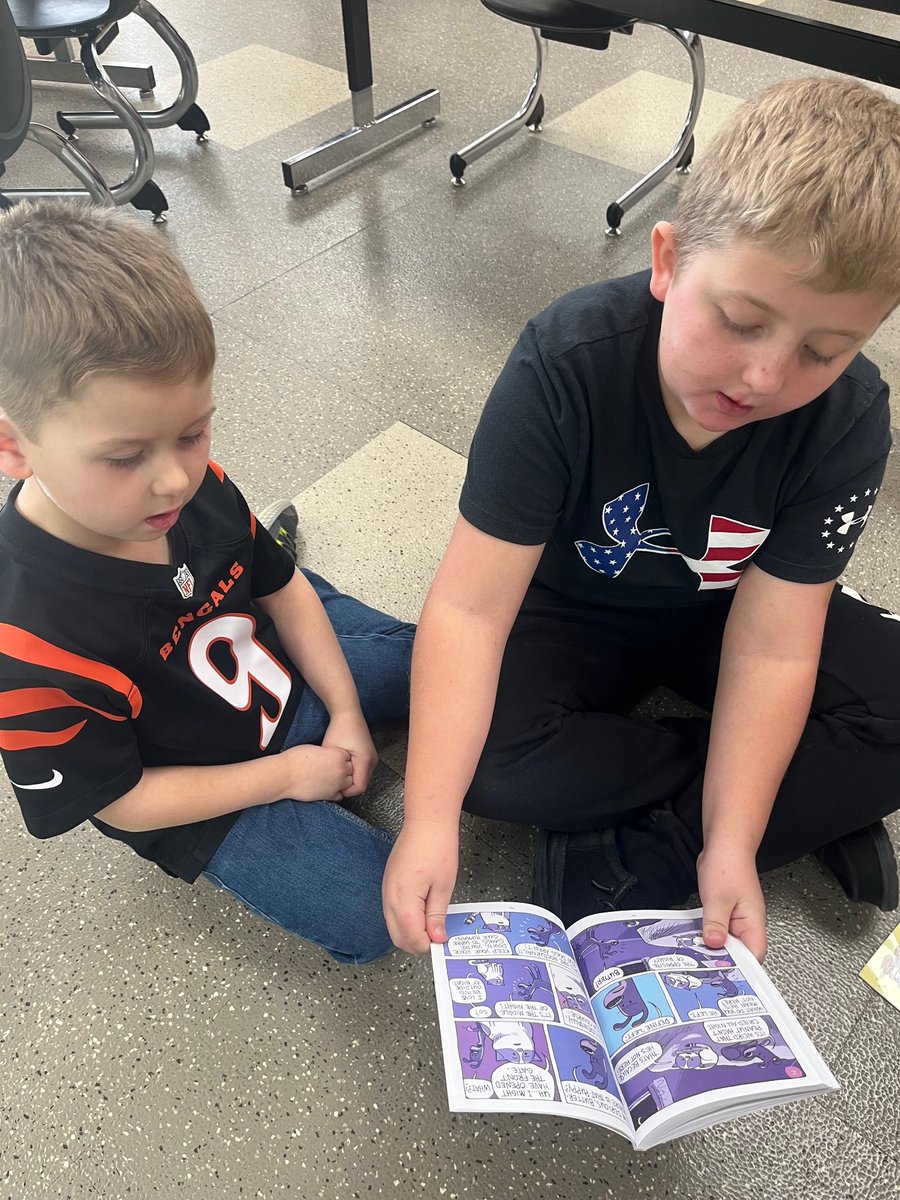The students in Mrs. Koesters' class read with his/her Kindergarten Book Buddy today. The students read a fairy tale and other fiction animal stories.