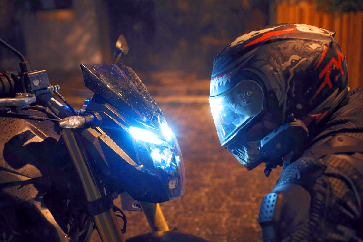 oğlanla akşam gezmeleri