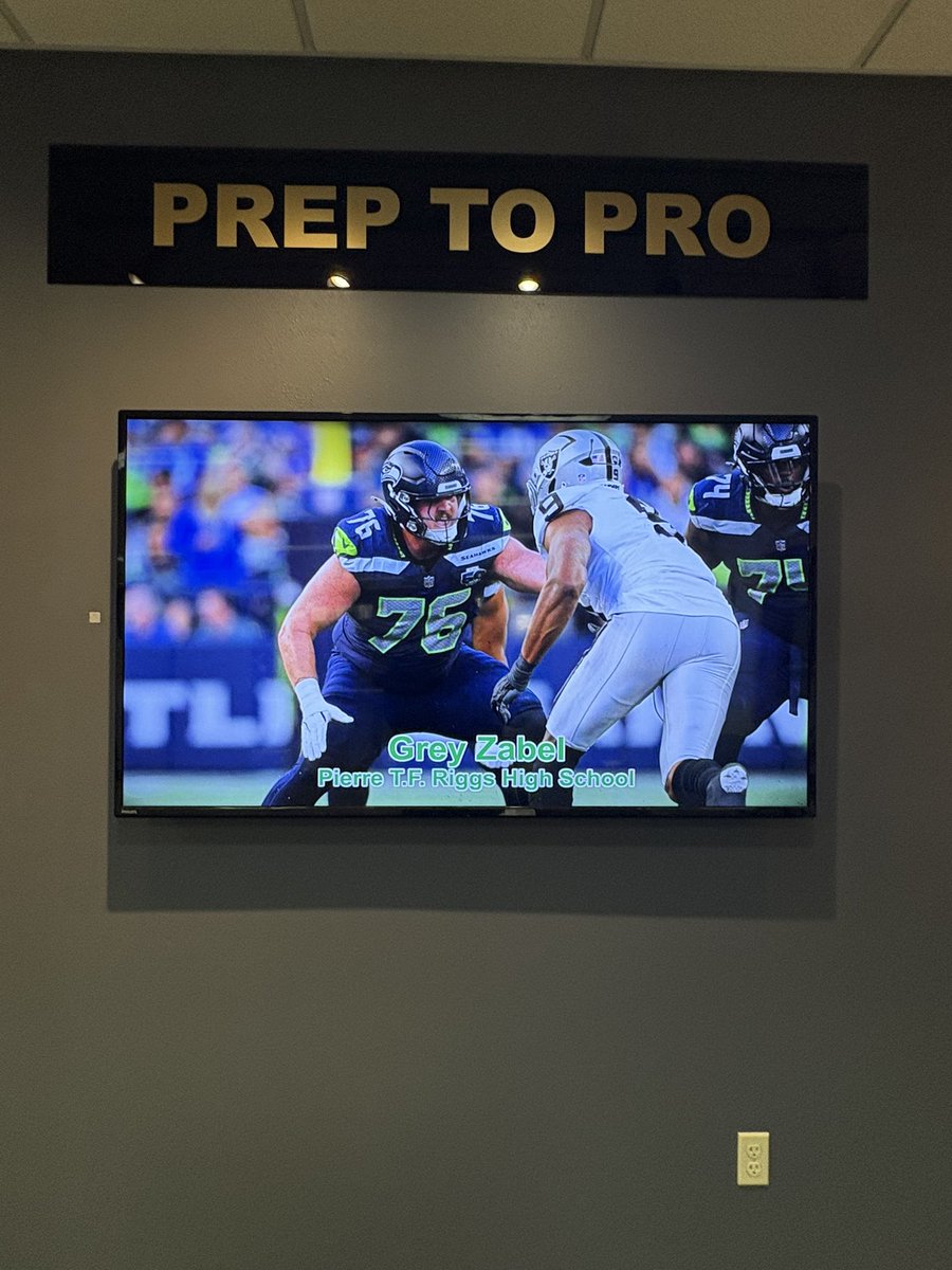 Dan Swartos tweet media