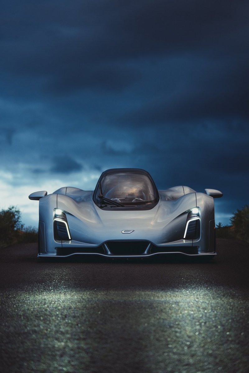 Czinger Vehicles tweet media