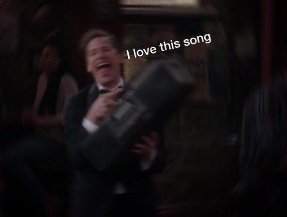 Lo insoportable que he sido con seeing ghosts de Nick Jonas. 
Soy esta: