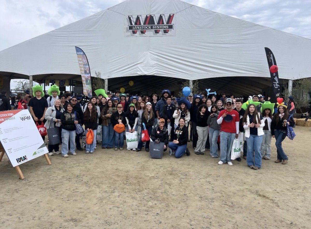 SUMMIT COLLEGIATE HIGH SCHOOL tweet media