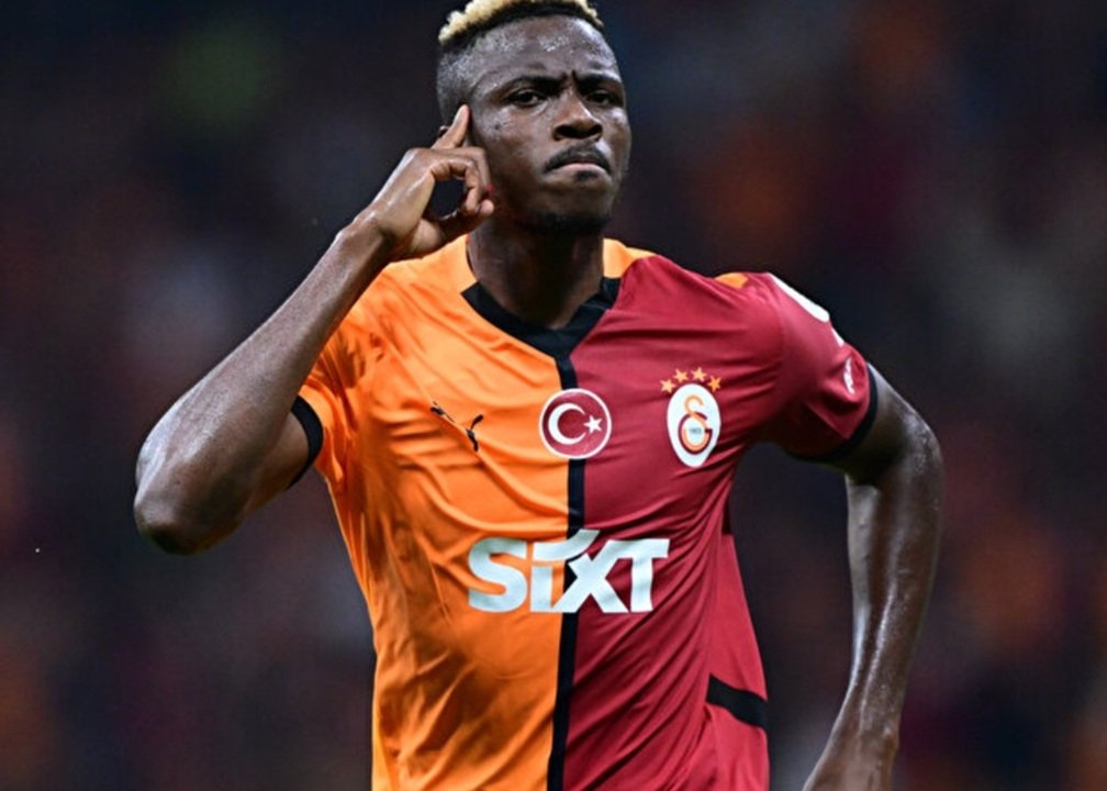 RodinSimi's tweet image. Look at the hype Ademola Lookman is getting for today's class between Atletico Madrid vs Barcelona.

I have never seen Victor Osimhen get the same hype when it's Galatasaray vs Fenerbahçe.

You guys now understand the career choices sometimes makes you a great player.

Osimhen is…