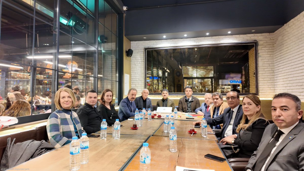 İl Başkanımız Sn. Dr. Yener YILDIRIM’ın başkanlığında, Çankaya Gençlik Kolları Başkanımız Sn. Can BAYSAL'ın sahibi olduğu Kajun Restoran'da Olağan İl Divan Kurulu toplantımızı büyük bir heyecan ve kararlılıkla gerçekleştirdik.

Hep Birlikte Daha İYİ’ye! ☀️