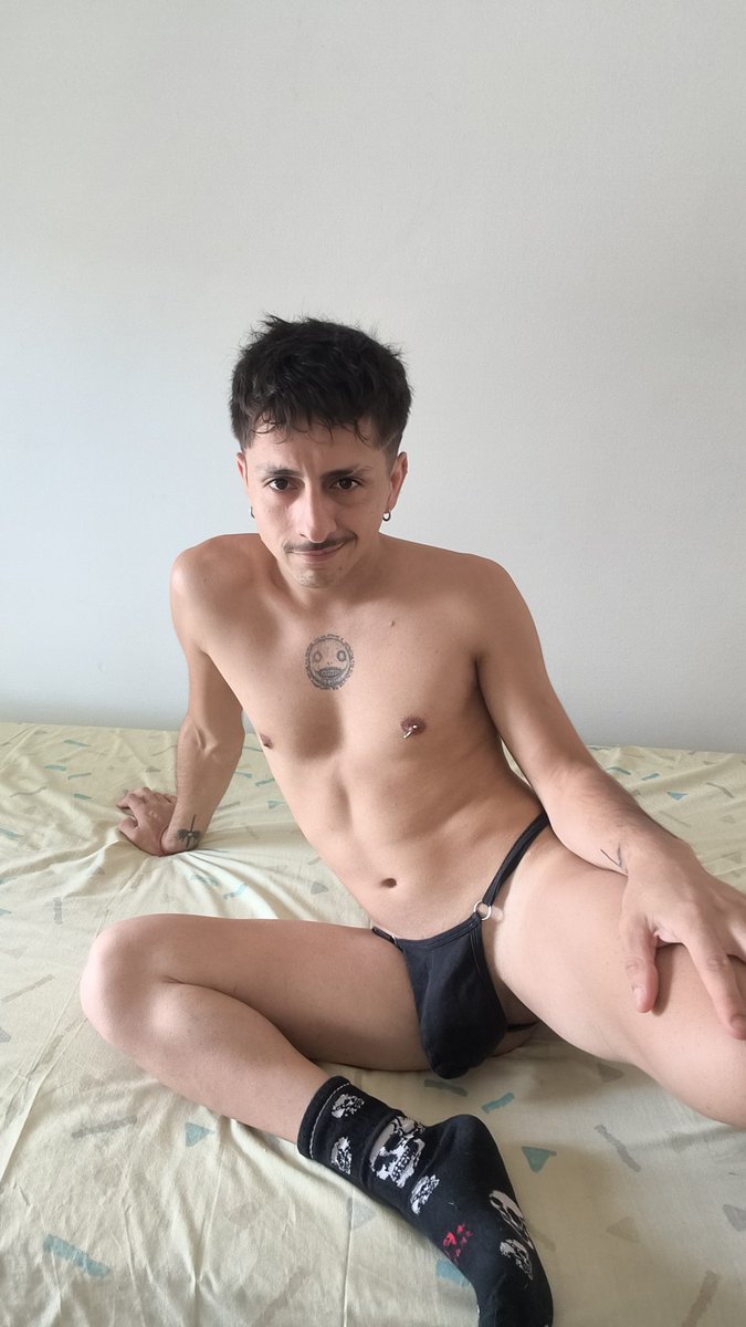 Osiris Hot tweet media