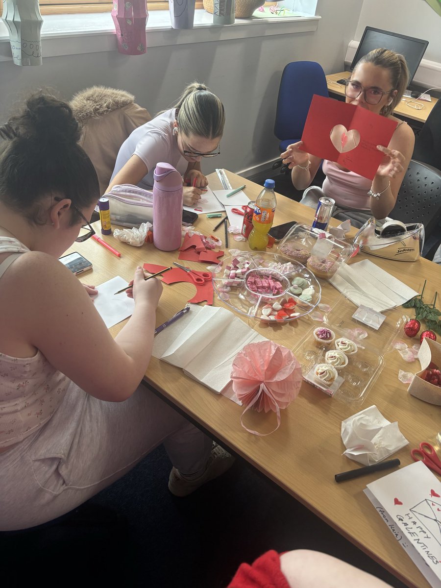 Kerry Hopkirk tweet media