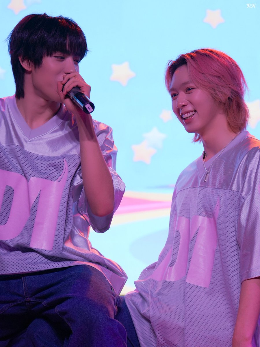 260212
THE RISE OF DXMON LIVE in JAPAN
1部

#DXMON #다이몬
#HEE #히 #REX #렉스