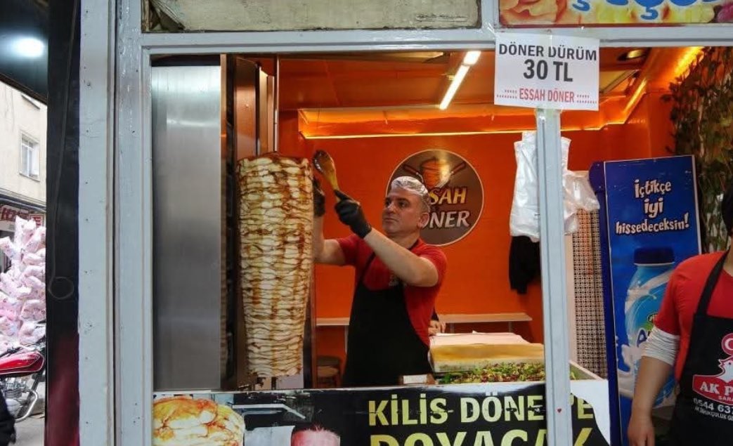 HATAY'IN KÜFLÜ ÇÖKELEĞİ tweet media